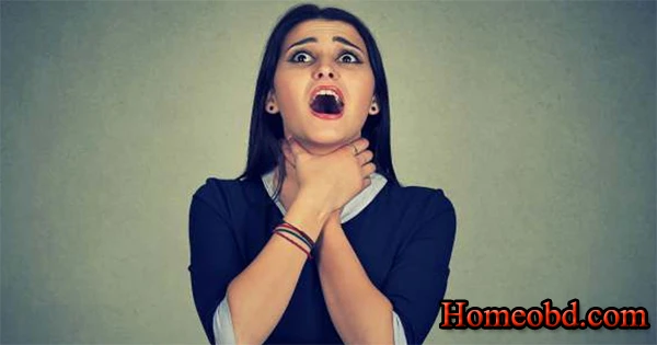 গলায় কি যেন আটকাইয়া আছে